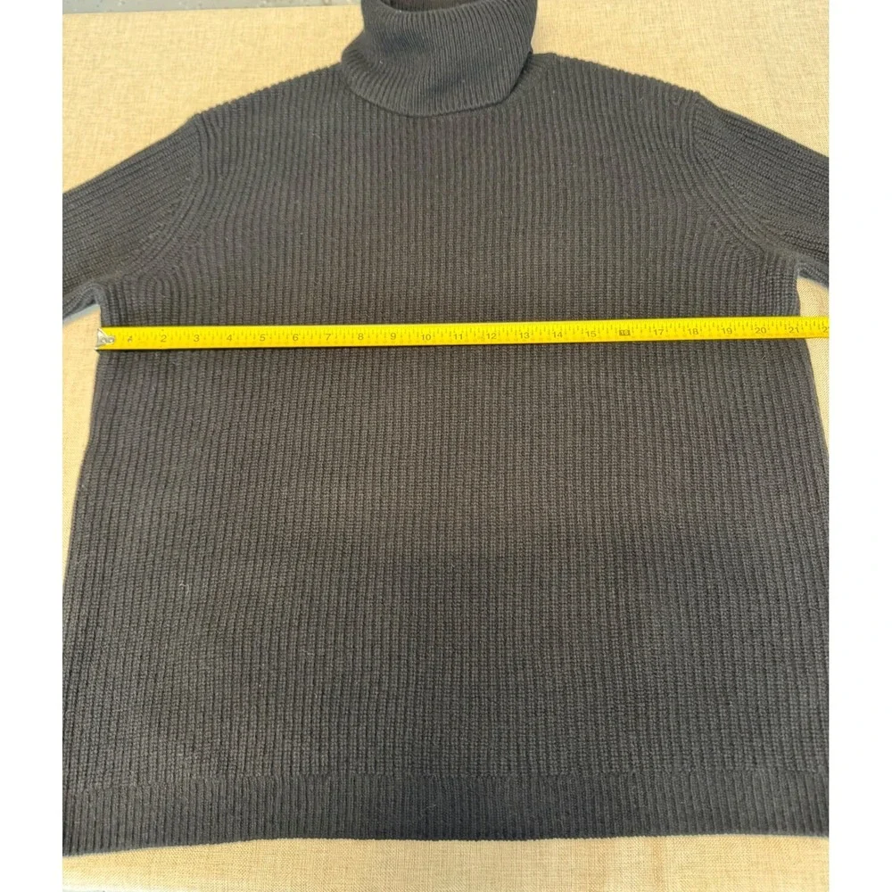 Quince 100% Mongolian Cashmere Ribbed Turtleneck Sweater Womens